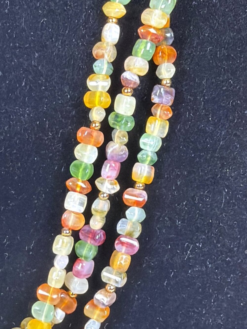 VTG Multi Strand Beaded 18" Necklace Green Post Stud Gold Tone Earring Set Retro - Picture 5 of 12
